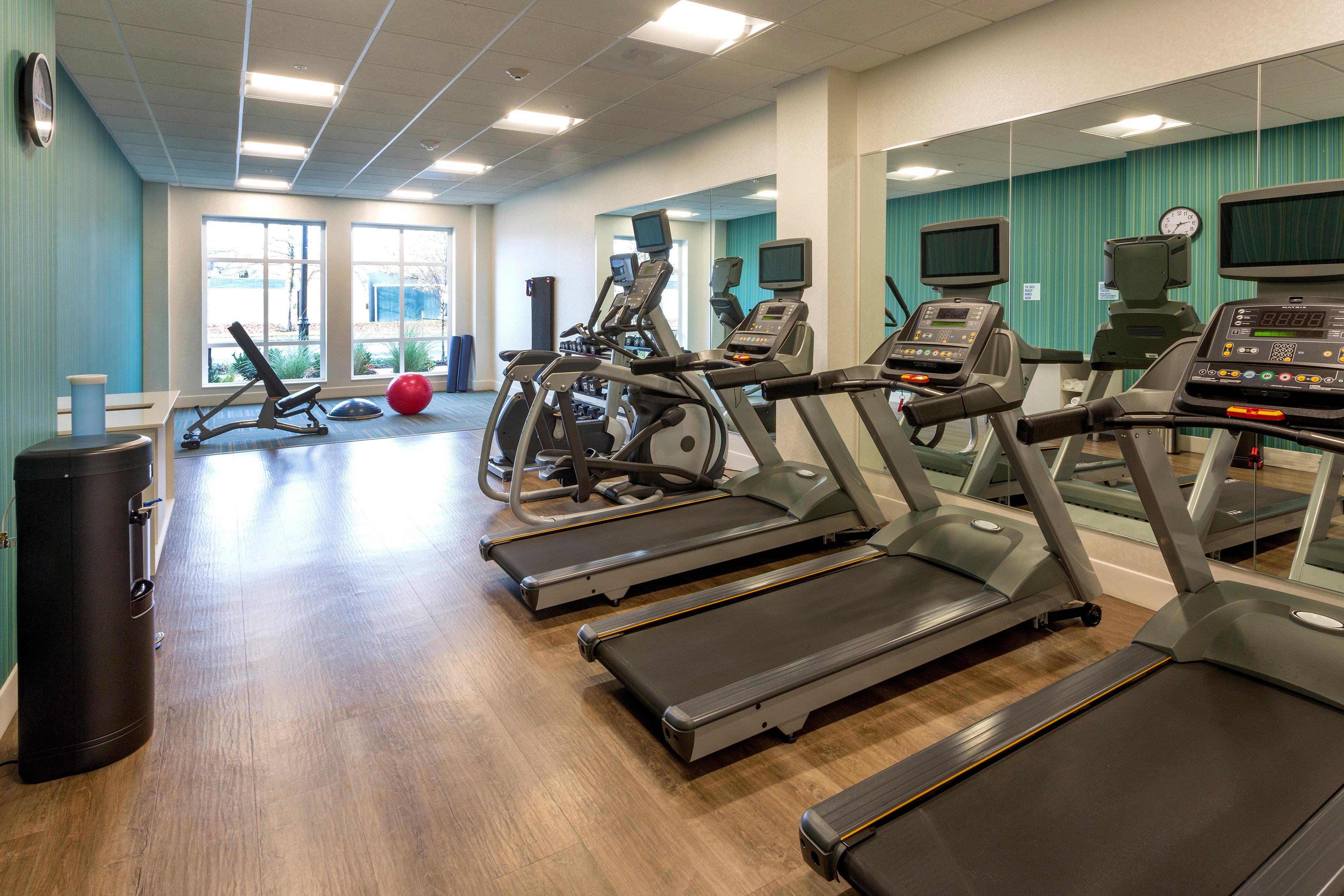 Holiday Inn Express & Suites - Seattle South - Tukwila By Ihg Ngoại thất bức ảnh